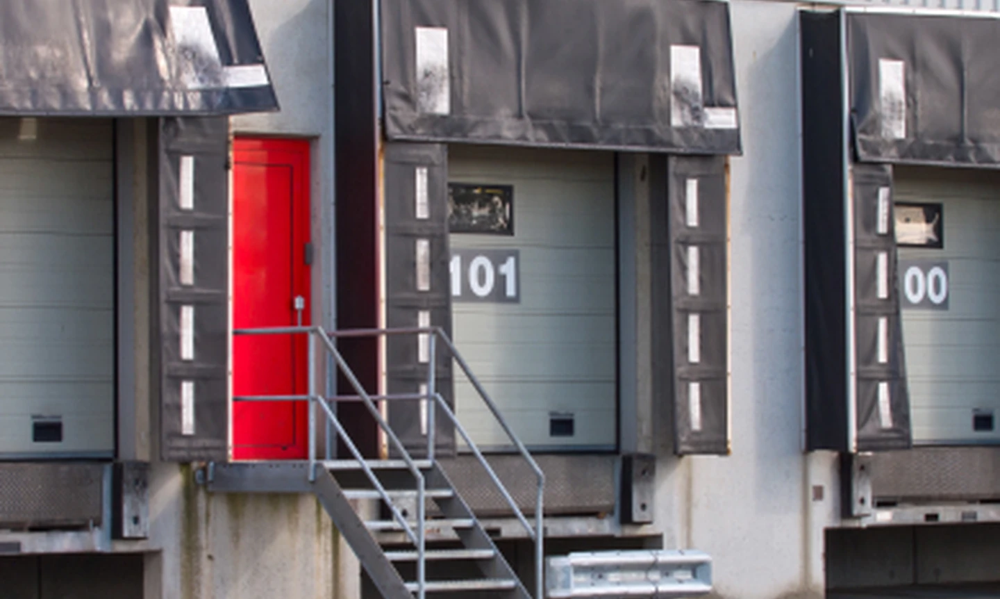 Loading dock levelers